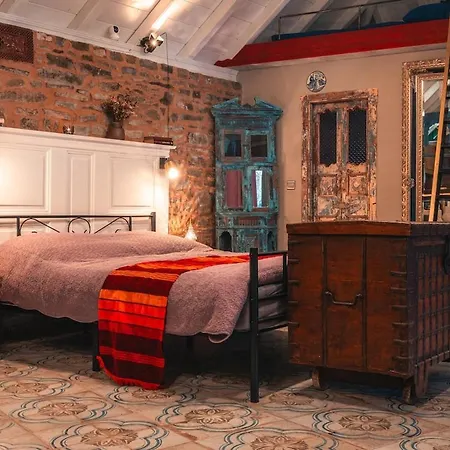 Kamenny Historicky Loft A Vintage Bar Abrahamovce