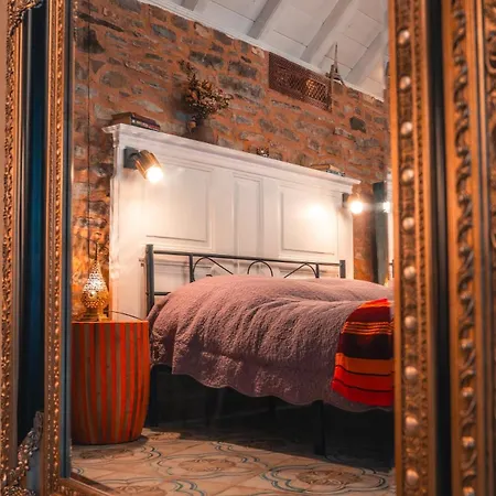 Kamenny Historicky Loft A Vintage Bar דירה Abrahamovce